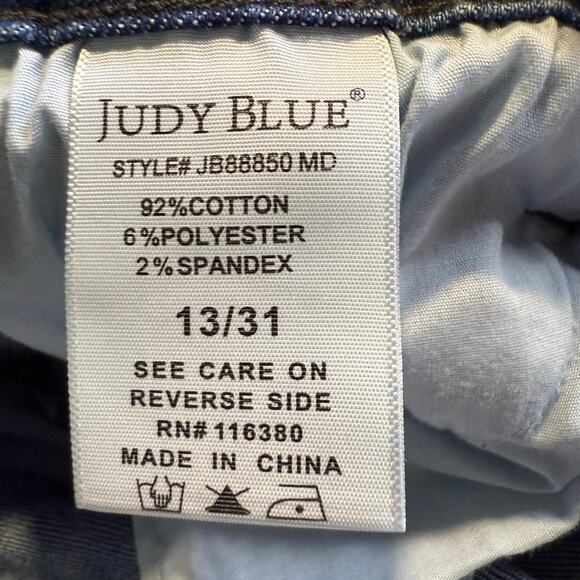 Judy Blue High Waist Braid Side Detailed Wide Leg Cropped Jeans, Size 13/31 - Picture 8 of 12